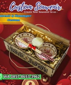 Paket Hampers & Souvenir Custom – Solusi Hadiah Eksklusif untuk Berbagai Kebutuhan